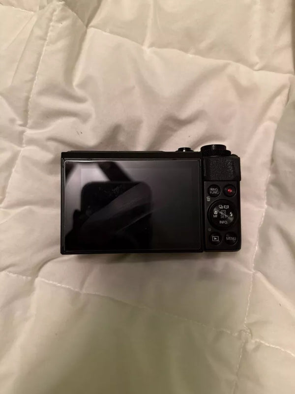 Canon PowerShot G7 X Mark II Vlogger Kit