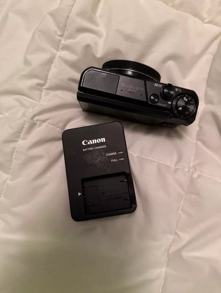 Canon PowerShot G7 X Mark II Vlogger Kit
